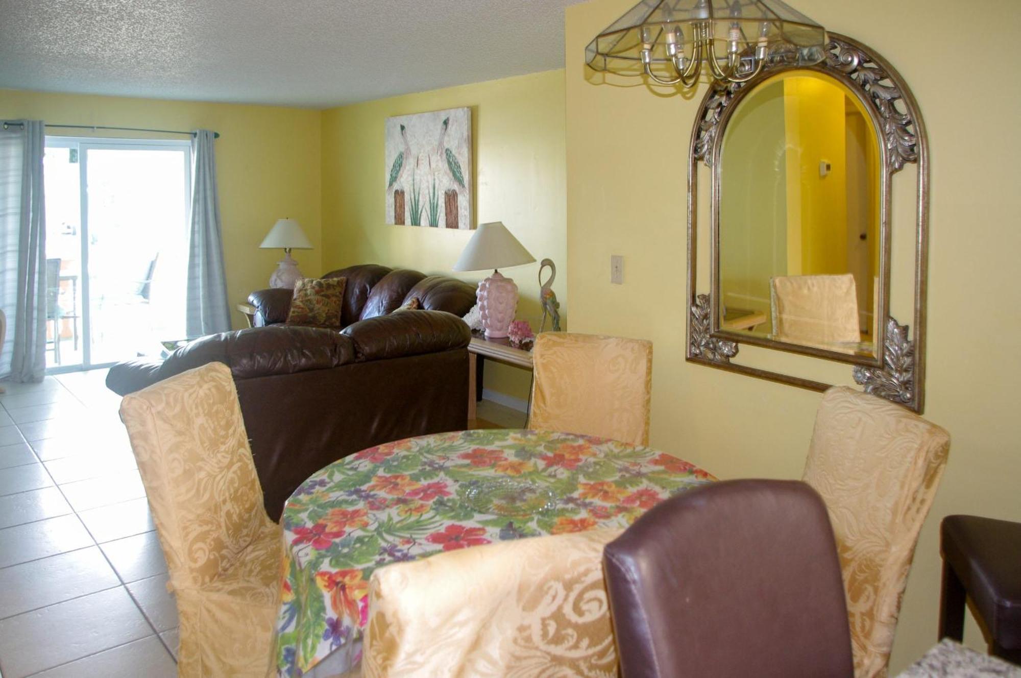 Marion Lane Suites Cocoa Beach Exterior foto